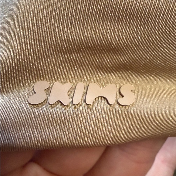 SKIMS Clay T-shirt Bra NWT 34D - Picture 2 of 4